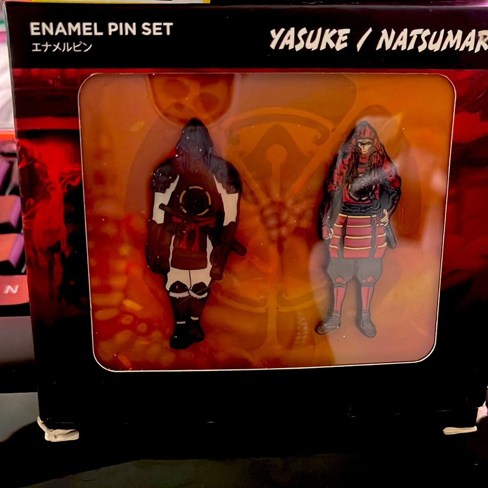 NETFLIX YASUKE PIN SET - Picture 2 of 6